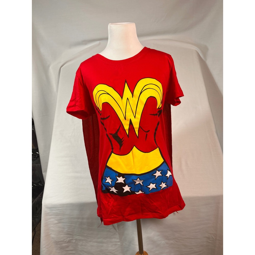 Wonder Woman Women's Costume T-Shirt Cape Size L